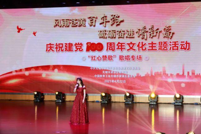 爱丽丝和闺蜜